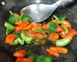 A picture of step 1 of Aloo Matar Gobhi Sabzi.