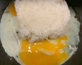 Hình bước làm 2 của món Cơm Chiên Bò Kim Chi