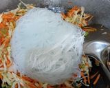 Foto langkah ke 3 dari resep Pastel Isi Soun dan Sayur.