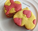 A picture of step 8 of Heart polkadot cookies.