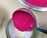 ஸ்டீம்டு  வெண்ணிலா ரோஸ் மில்க் கப் கேக் (Steamed vanila rosemilk cupcake recipe in tamil) ரெசிபி ஸ்டேப் 8 புகைப்படம்