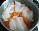 Foto del paso 2 de la receta: Filetes de merluza en salsa