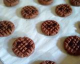 Foto langkah ke 3 dari resep COOKIES CHOCOLATOS 4 Bahan.