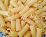 Foto del paso 1 de la receta Rigatoni con bacon en salsa carbonara trufada