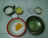 Foto langkah ke 1 dari resep Pandan chiffon cake.