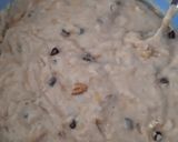 A picture of step 4 of 1 bowl banana nut muffins.