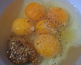 Une image de l'étape 2 de Omelette de pomme de terre à la moutarde.