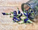 A picture of step 1 of Tubtim Krob in Butterfly Pea Flower Tea Latte.