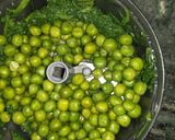 A picture of step 2 of PPP fitters palak paneer peas.