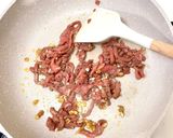青椒炒牛肉絲🫑的食譜步驟3照片