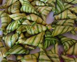 Gambar langkah 7 resipi Ketupat Palas.