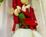 Gambar langkah 1 resipi Ayam Kapitan Simple.