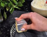 Foto del paso 4 de la receta: 🥥TARTA DE COCO (con dulce de leche y crumble)