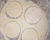 A picture of step 3 of Doughnuts.