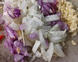 Foto langkah ke 3 dari resep Kwetiaw Goreng Simpel.