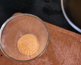 A picture of step 1 of Tang mango sharbat.