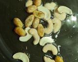 A picture of step 3 of Rawa Kesari.