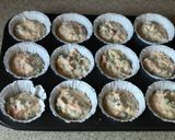 A picture of step 4 of Semolina muffins.
