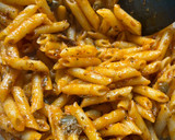 Foto del paso 3 de la receta: Pasta con alcaparras y burrata