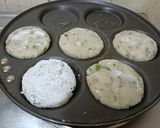 A picture of step 5 of Aloo Puri.