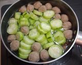 Foto langkah ke 2 dari resep Sup Soun Oyong/Gambas.