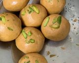 A picture of step 6 of Besan ladoo.