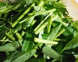 Foto langkah ke 1 dari resep Tumis sambal kangkung.