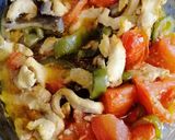 Foto del paso 6 de la receta: Pollo con verduras