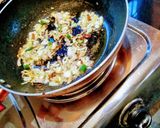 A picture of step 3 of Mixed Veg Pulao.