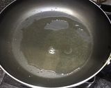 A picture of step 2 of White Sauce Cheese Pasta.