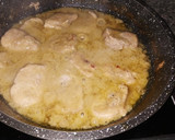 Foto del paso 5 de la receta: Solomillo en salsa de vino