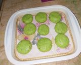 A picture of step 1 of Pistachio Rusmalie parfait.
