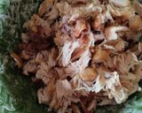 Foto langkah ke 1 dari resep Ayam sere bawang.