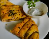 गार्लिक ब्रेड (Garlic bread recipe in hindi) रेसिपी चरण 5 फोटो