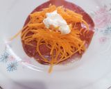 Foto del passaggio 3 della ricetta Involtini di bresaola su letto di spinacino fresco
