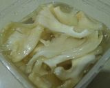 Foto langkah ke 1 dari resep Jamur Tiram Crispy (Renyahnya Awet).