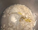 Une image de l'étape 2 de Pâte à muffins anglais.