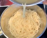 Foto langkah ke 3 dari resep Spaghetti aglio e olio ala sih iin.
