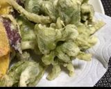 A picture of step 11 of Limited Time Only! Fuki no Tou Tempura.