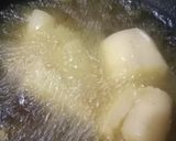 Foto langkah ke 5 dari resep Singkong Goreng Empuk Merekah.