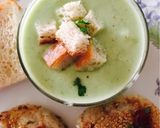 A picture of step 2 of Cold cucumber soup.