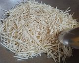 A picture of step 2 of Sheviya kheer.