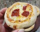 Foto del paso 8 de la receta: Pizzetas perfectas en 40 minutos! - No derrames más el queso 🧀!