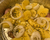 Foto del paso 1 de la receta: Muslo de pollo deshuesado al horno