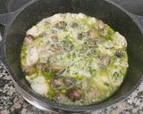 Foto del paso 5 de la receta: Cocotxes de bacallà i cloïsses en salsa verda d'ametlles