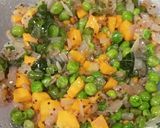 A picture of step 3 of Healthy Oats Vegetable Upma.