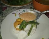 Foto langkah ke 2 dari resep Ketupat Pecel Sayur.