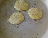 Φωτογραφία βήματος 2 της συνταγής Εύκολα pancakes μπανάνας με 3 μόνο υλικά !