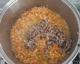 Foto del passaggio 6 della ricetta Risotto alla zucca e funghi pioppini