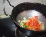 A picture of step 2 of Maggi masala.